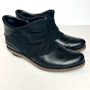 Merrell Adeline Bluff Black Women's Bootie Sz 7.5